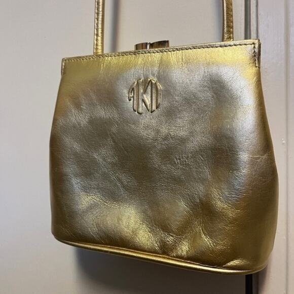 5/$100 Vintage Anne Klein Gold Genuine Leather Mini Evening Bag 2 - Picture 1 of 12